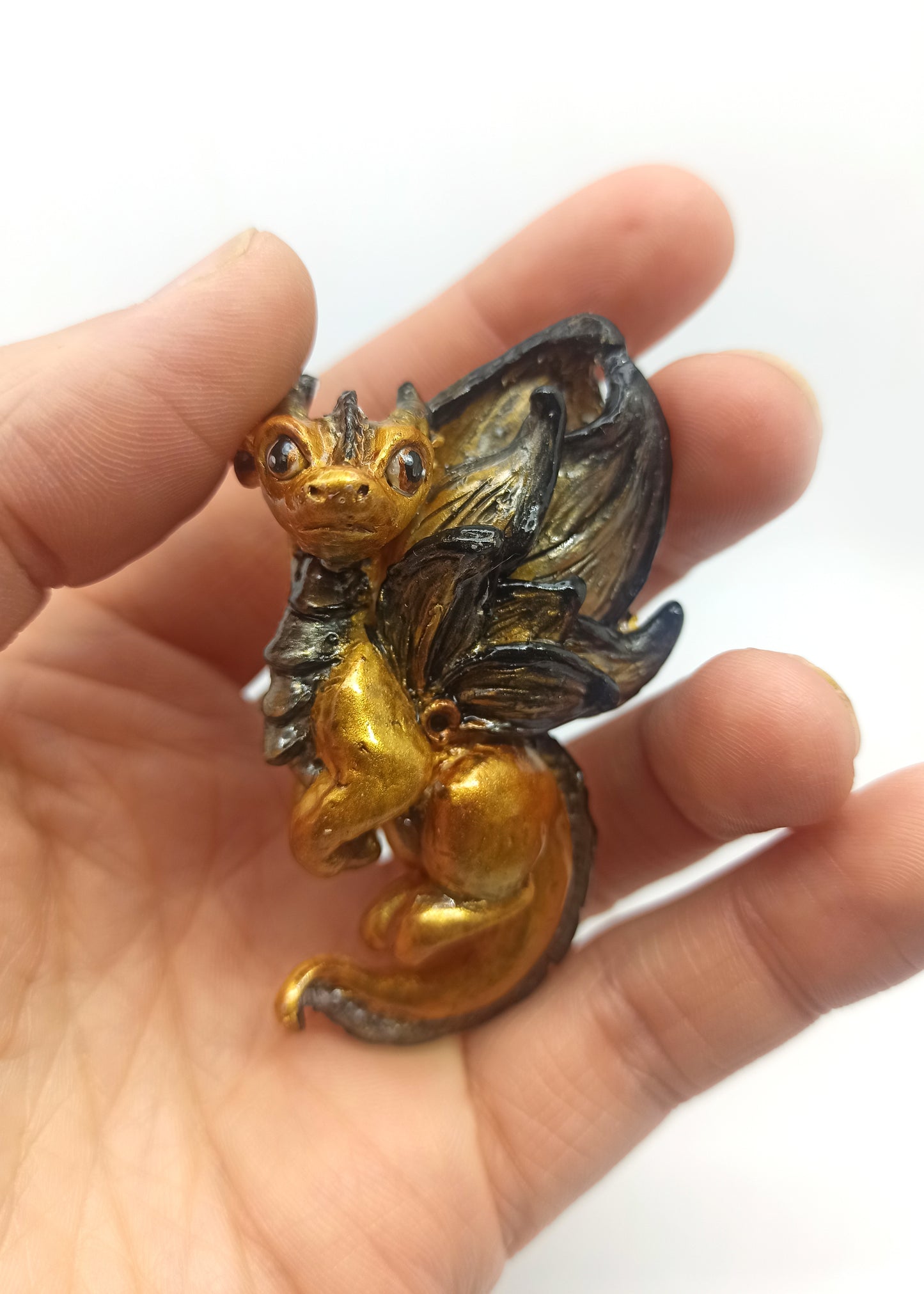 Leaf-Winged Mini Dragons Pendants and Magnets version 1