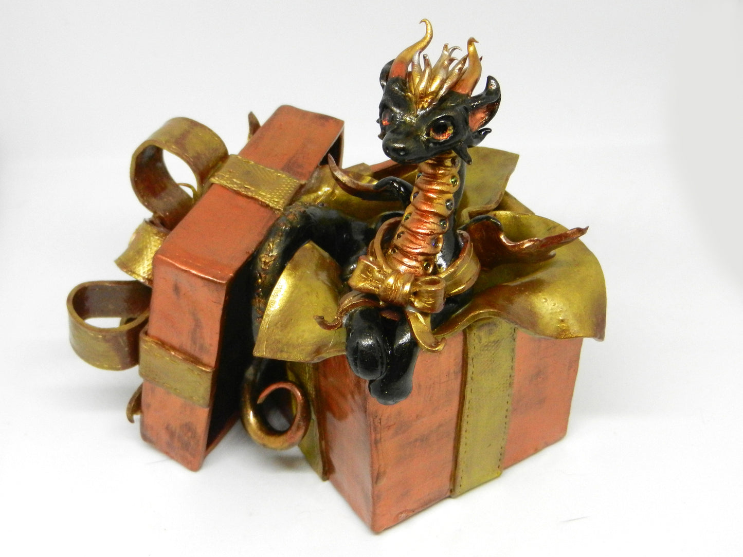 Black and gold dragon in gift box unique figurine