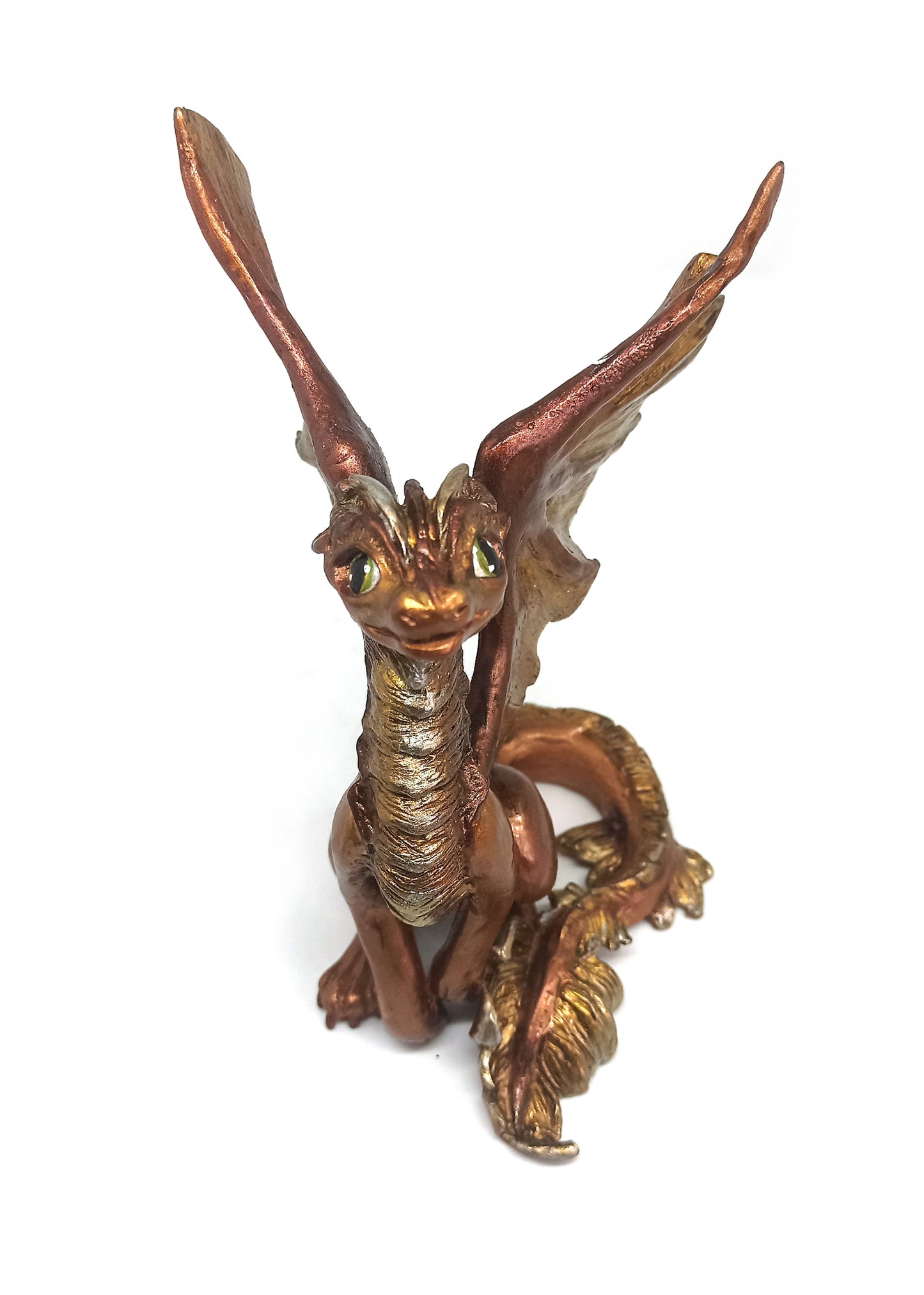 Figurine of a mighty dragon