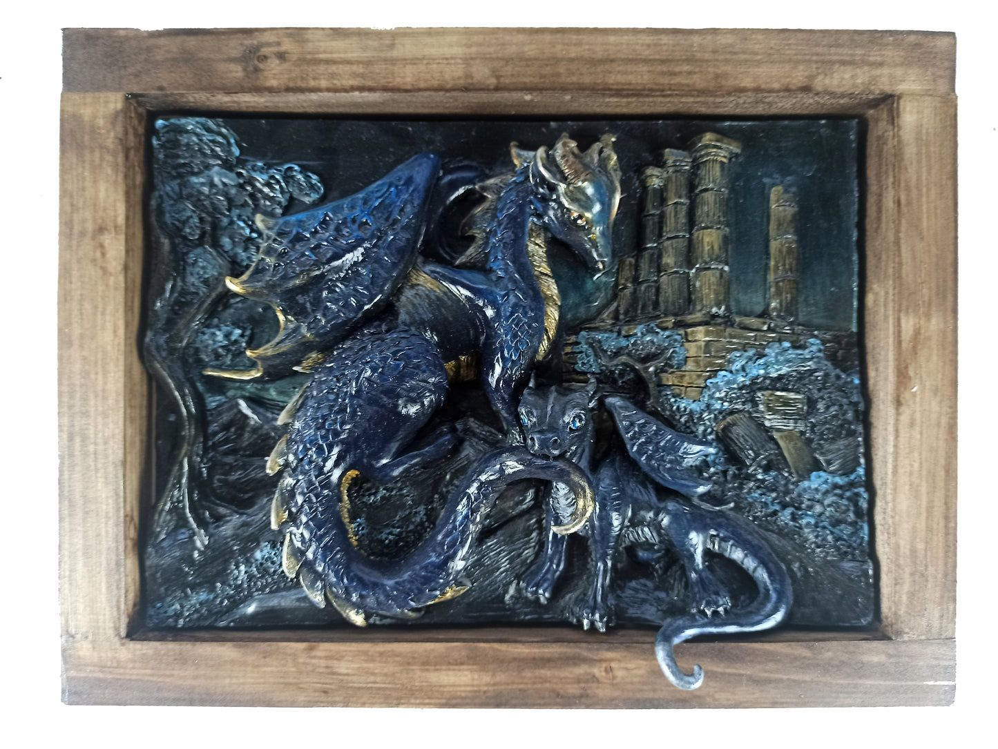 Bas-relief family of dragons