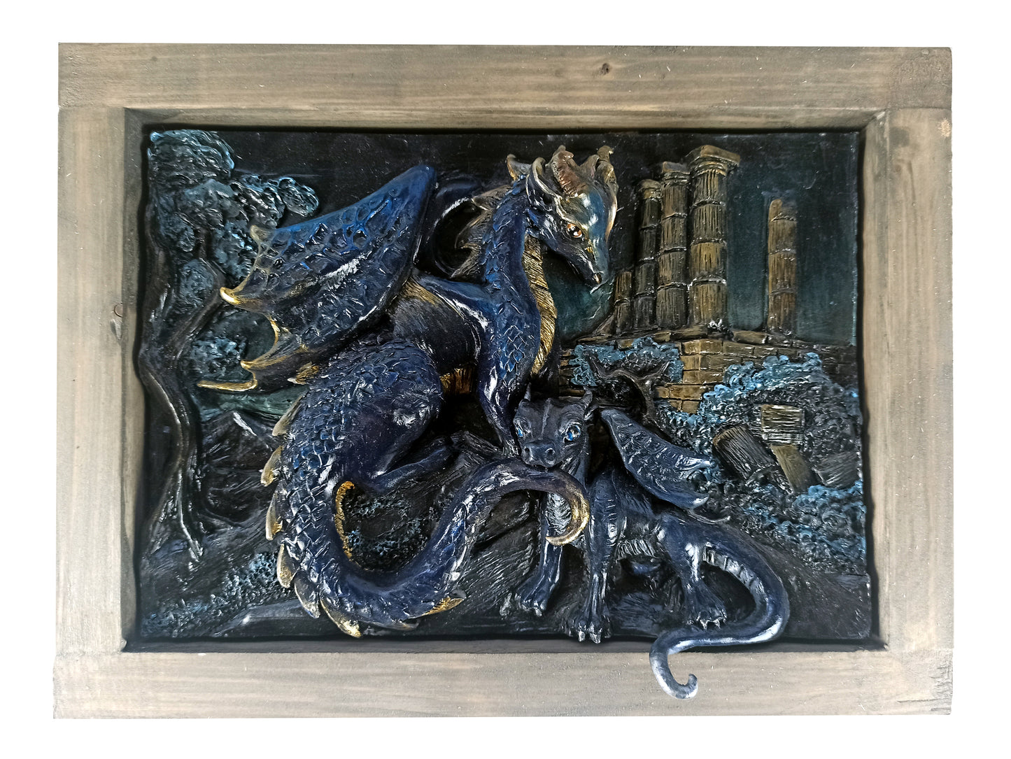 Bas-relief family of dragons